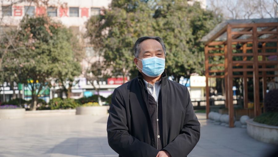 1611917921638601Vs6p.jpg 蕭山區慈善總會會長汪柏遂發表致辭.JPG