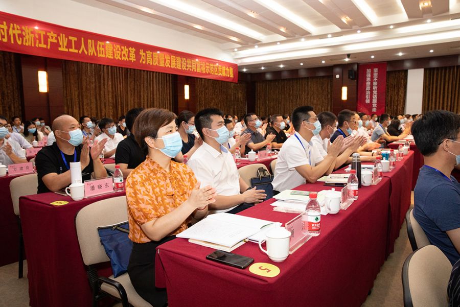 1627265635978479ptMo.jpg TF__8846.jpg