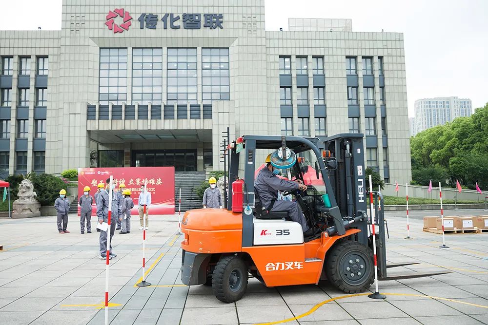 1651242740409489TDAM.jpg 13.jpg