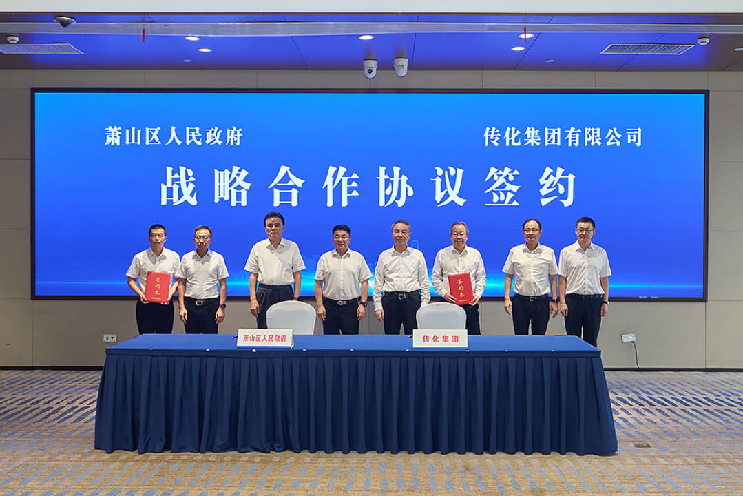 1759973691539617bHf1.png 640.png