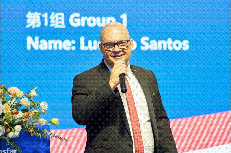 1761901407466535nLF6.gif 2.gif